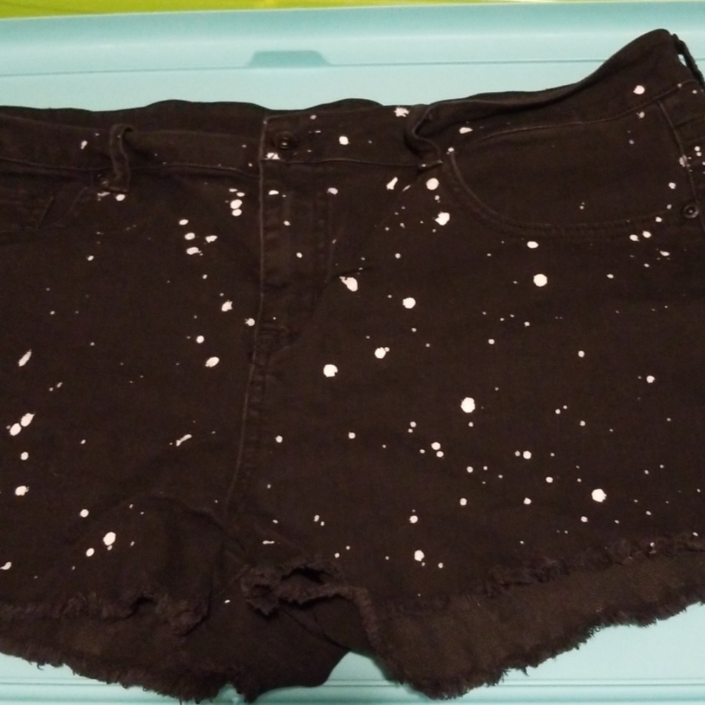 White spotted black Jean shorts